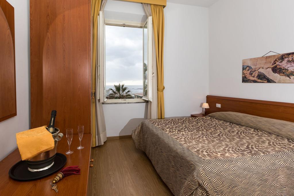 Hotel Internazionale เวียเรจโจ ภายนอก รูปภาพ